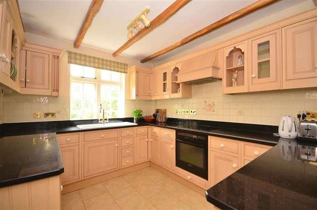 Image of 5 bedroom Detached house for sale in Horsham Road Handcross Haywards Heath RH17 at Handcross Haywards Heath Handcross, RH17 6DX
