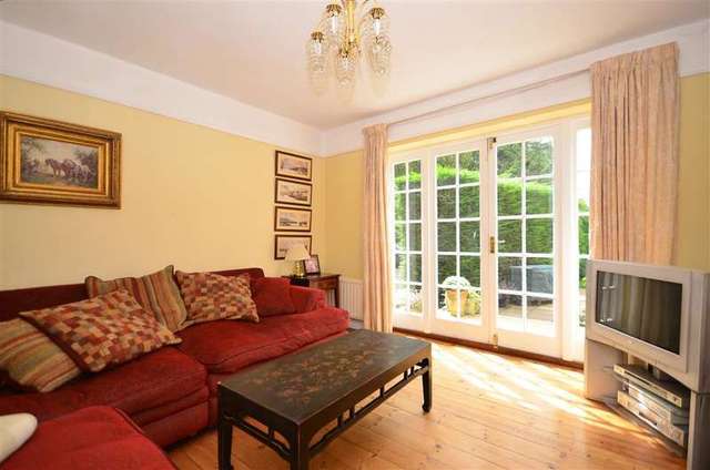  Image of 5 bedroom Detached house for sale in Horsham Road Handcross Haywards Heath RH17 at Handcross Haywards Heath Handcross, RH17 6DX