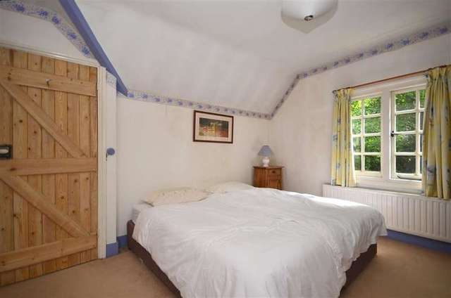  Image of 5 bedroom Detached house for sale in Horsham Road Handcross Haywards Heath RH17 at Handcross Haywards Heath Handcross, RH17 6DX
