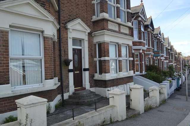  Image of 2 bedroom Detached house to rent in Hughenden Road Hastings TN34 at Hastings, TN34 3TA