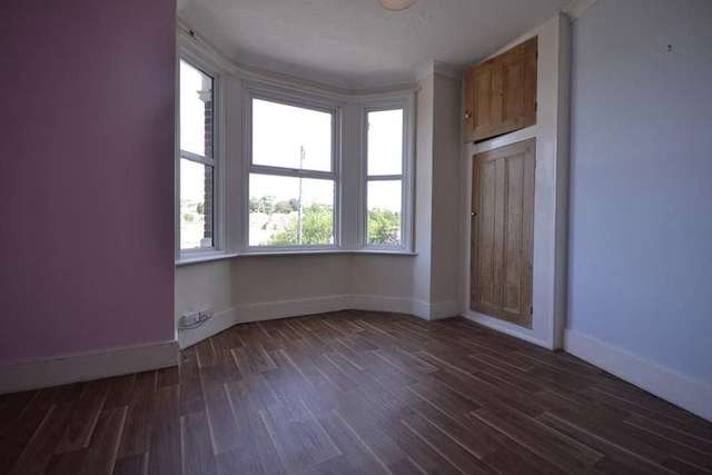  Image of 2 bedroom Detached house to rent in Hughenden Road Hastings TN34 at Hastings, TN34 3TA