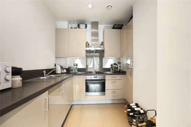  Image of 1 bedroom Flat to rent in Juniper Drive London SW18 at Jasmine House  Juniper Drive, SW18 1GJ