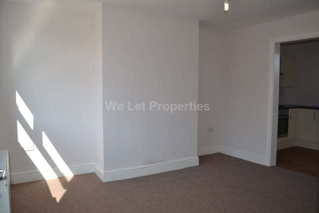 Image of 2 bedroom Detached house to rent in John Street Droylsden Manchester M43 at John Street Droylsden Manchester, M43 6EZ
