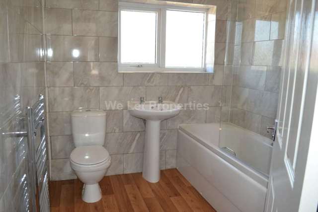  Image of 2 bedroom Detached house to rent in John Street Droylsden Manchester M43 at John Street Droylsden Manchester, M43 6EZ