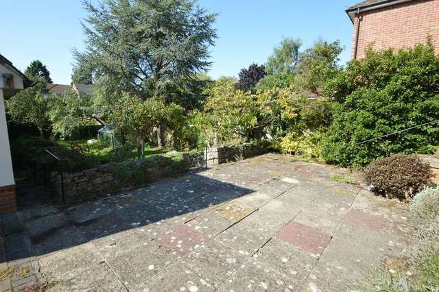  Image of 3 bedroom Detached house for sale in Keble Road Chandler