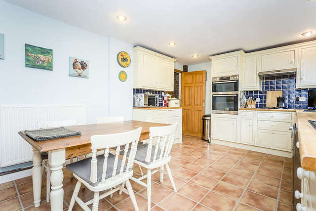  Image of 5 bedroom Detached house for sale in Zig Zag Road Kenley CR8 at Kenley Surrey, CR8 5EL