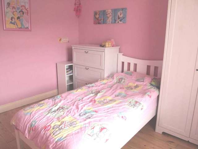  Image of 3 bedroom Flat for sale in Kingsbridge Drive Glasgow G44 at Kingsbridge  Drive Kingspark Glasgow, G44 4JS