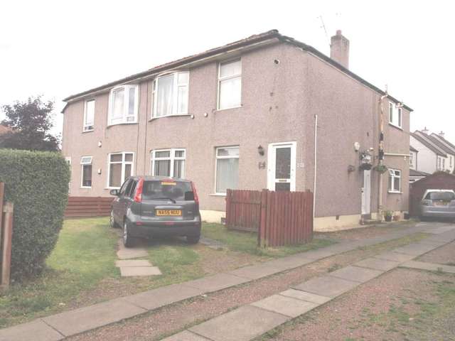  Image of 3 bedroom Flat for sale in Kingsbridge Drive Glasgow G44 at Kingsbridge  Drive Kingspark Glasgow, G44 4JS