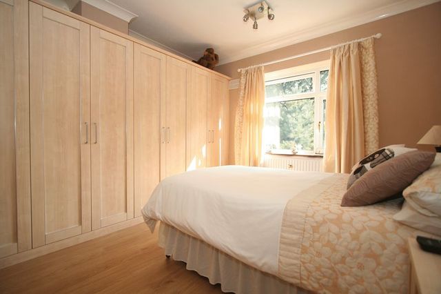  Image of 3 bedroom Semi-Detached house for sale in Kingsley Road Kingswinford DY6 at Kingsley Road  Kingswinford, DY6 9RU