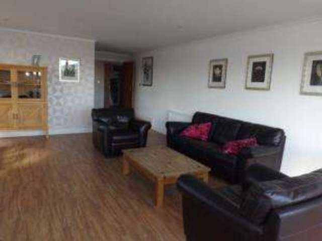  Image of 2 bedroom Flat for sale in Windsor Esplanade Cardiff CF10 at Cardiff Caerdydd Grangetown, CF10 5BG