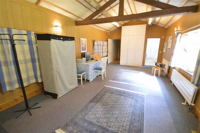  Image of 4 bedroom Detached house for sale in Lance Lane Wavertree Liverpool L15 at Lance Lane Wavertree Liverpool, L15 6TS