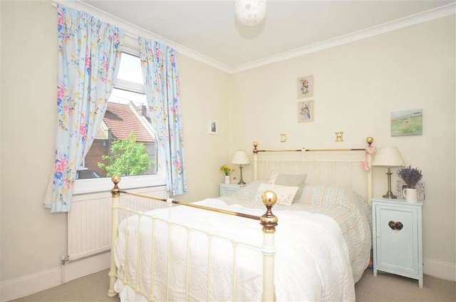 Image of 2 bedroom End of Terrace for sale in Lansdowne Road Purley CR8 at Purley Surrey Purley, CR8 2PD