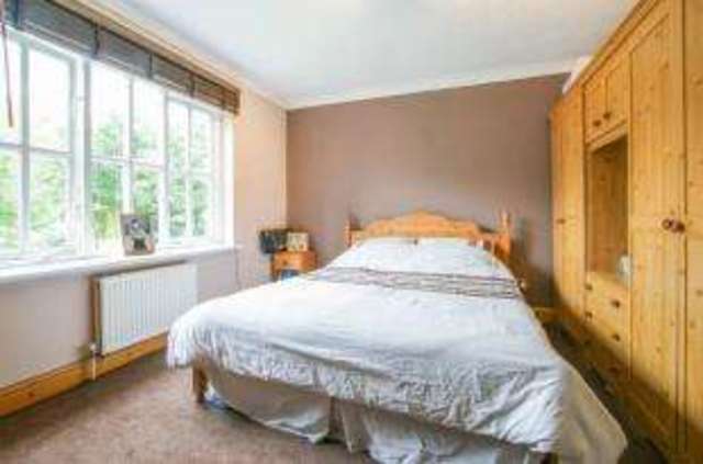  Image of 2 bedroom Flat for sale in Aspen Vale Whyteleafe CR3 at Aspen Vale Whyteleafe Whyteleafe, CR3 0YW