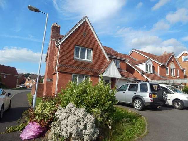  Image of 4 bedroom Detached house to rent in Llyn Tircoed Tircoed Forest Village Penllergaer Swansea SA4 at Tircoed Forest Village  Penllergaer, SA4 9LB