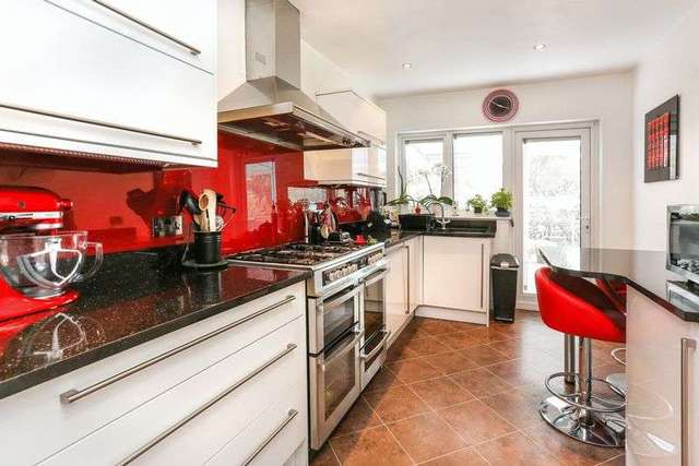  Image of 4 bedroom Semi-Detached house for sale in Bush Hill Road London N21 at Bush Hill Road  London, N21 2DR