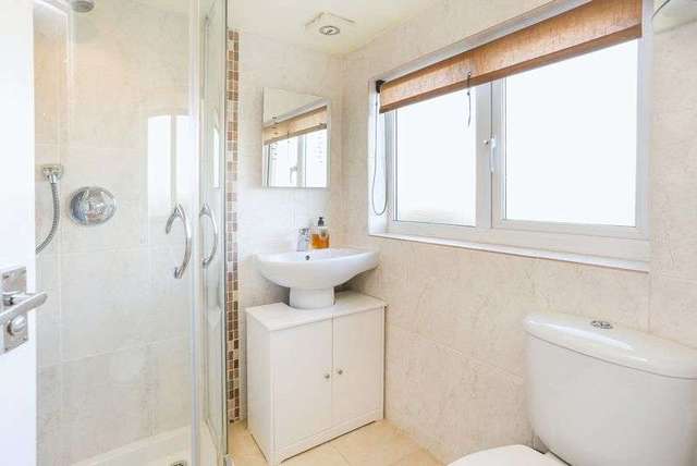  Image of 4 bedroom Semi-Detached house for sale in Bush Hill Road London N21 at Bush Hill Road  London, N21 2DR