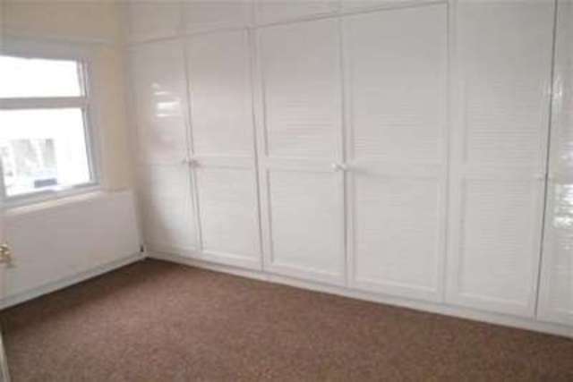  Image of 2 bedroom Terraced house to rent in Jarrah Cottages London Road Purfleet RM19 at Purfleet, RM19 1SA