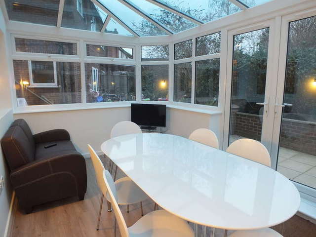  Image of 1 bedroom Detached house to rent in London Road Earley Reading RG6 at Earley Reading Berkshire, RG6 1AJ
