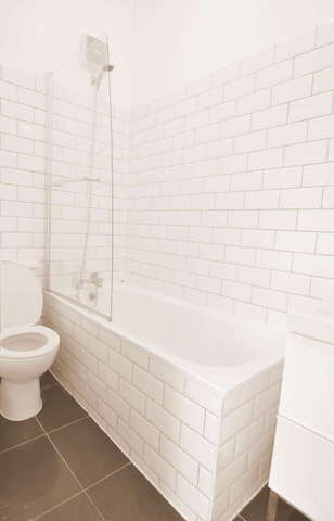  Image of 2 bedroom Flat to rent in Long Street London E2 at Old Street  Shoreditch, E2 8HJ