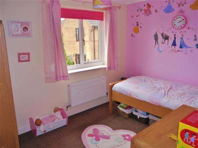  Image of 3 bedroom Detached house for sale in Longcliffe Road Grantham NG31 at Manthorpe, NG31 8EE