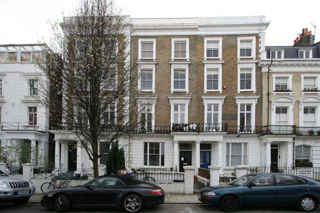  Image of 3 bedroom Ground Flat to rent in Alexander Street London W2 at Alexander Street  London, W2 5NT