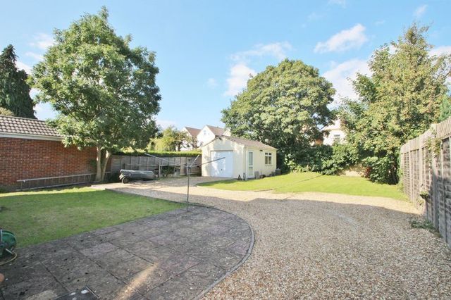 Image of 1 bedroom Flat for sale in Lowther Road Bournemouth BH8 at Lowther Road  Bournemouth, BH8 8NG