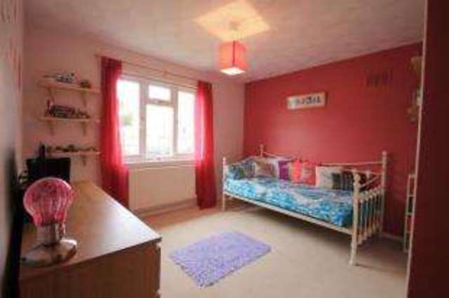  Image of 2 bedroom Flat for sale in Lucerne Close Portslade Brighton BN41 at Portslade Brighton Portslade, BN41 2FF