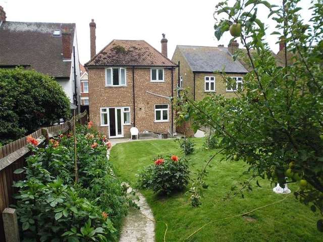  Image of 3 bedroom Detached house for sale in Madeira Road Margate CT9 at Margate Kent Margate, CT9 2QH