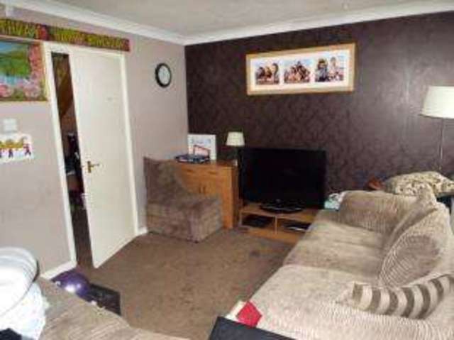  Image of 4 bedroom Terraced house for sale in Mallets Close Stony Stratford Milton Keynes MK11 at Stony Stratford Milton Keynes Stony Stratford, MK11 1DG