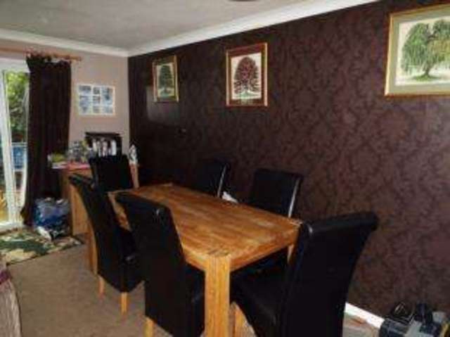 Image of 4 bedroom Terraced house for sale in Mallets Close Stony Stratford Milton Keynes MK11 at Stony Stratford Milton Keynes Stony Stratford, MK11 1DG