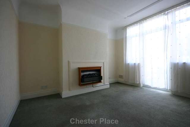  Image of 3 bedroom Semi-Detached house to rent in Mannings Lane South Chester CH2 at Mannings Lane South Newton Chester, CH2 3RX