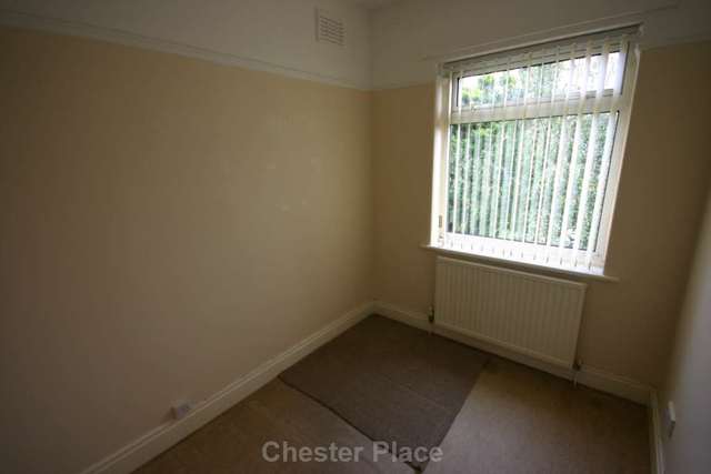  Image of 3 bedroom Semi-Detached house to rent in Mannings Lane South Chester CH2 at Mannings Lane South Newton Chester, CH2 3RX