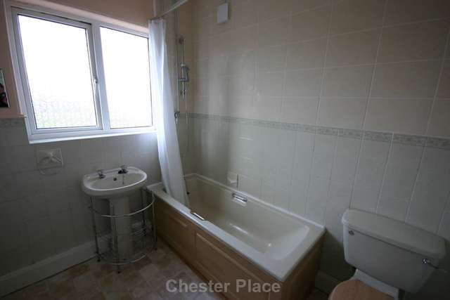  Image of 3 bedroom Semi-Detached house to rent in Mannings Lane South Chester CH2 at Mannings Lane South Newton Chester, CH2 3RX