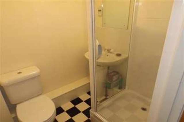  Image of 2 bedroom Flat to rent in Marine Parade Dundee DD1 at Dundee, DD1 3BN