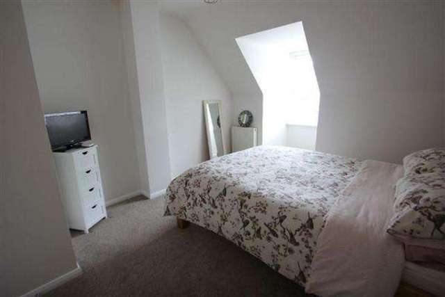  Image of 3 bedroom Terraced house for sale in Masons Close Ipswich IP4 at Ipswich, IP4 5AF