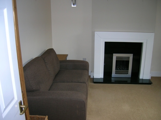  Image of 3 bedroom Detached house to rent in Mayfair Gardens Shirley Southampton SO15 at Southampton Hampshire Southampton, SO15 2TW