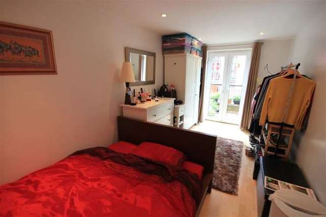  Image of 2 bedroom Flat to rent in Highbridge Wharf Reading RG1 at Highbridge Wharf  Reading, RG1 3AJ