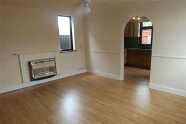  Image of 3 bedroom Detached house to rent in Meadow Lane Long Eaton Nottingham NG10 at Nottingham, NG10 2FP