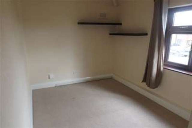  Image of 3 bedroom Detached house to rent in Meadow Lane Long Eaton Nottingham NG10 at Nottingham, NG10 2FP
