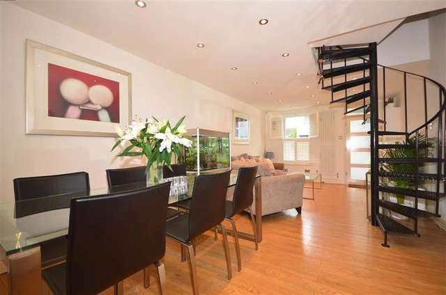  Image of 2 bedroom Terraced house for sale in Melville Road Rainham RM13 at Rainham Essex Rainham, RM13 9TY