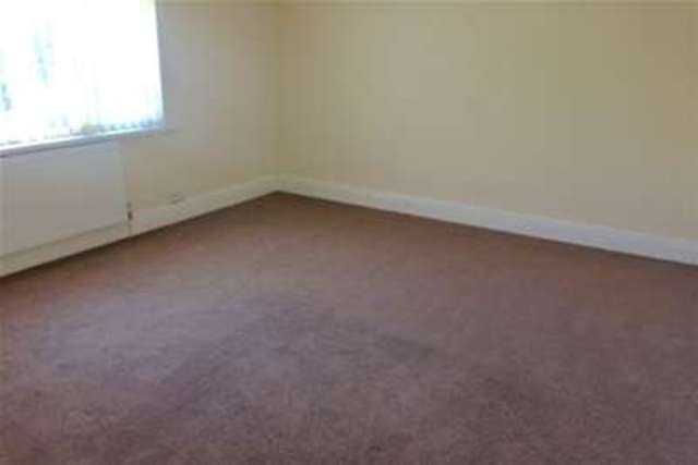  Image of 2 bedroom Detached house to rent in Merseyton Road Ellesmere Port CH65 at Ellesmere Port, CH65 2AW