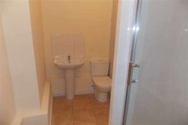  Image of 1 bedroom Flat to rent in Borough Road Middlesbrough TS1 at Middlesbrough, TS1 4AF