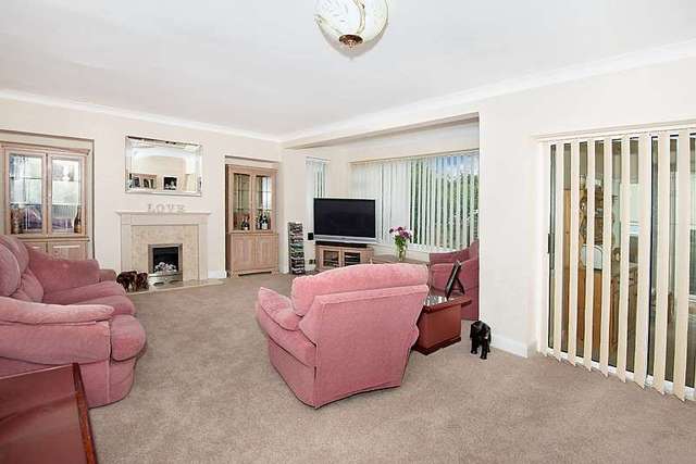  Image of 5 bedroom Detached house for sale in Minnis Road Birchington CT7 at Birchington, CT7 9NY