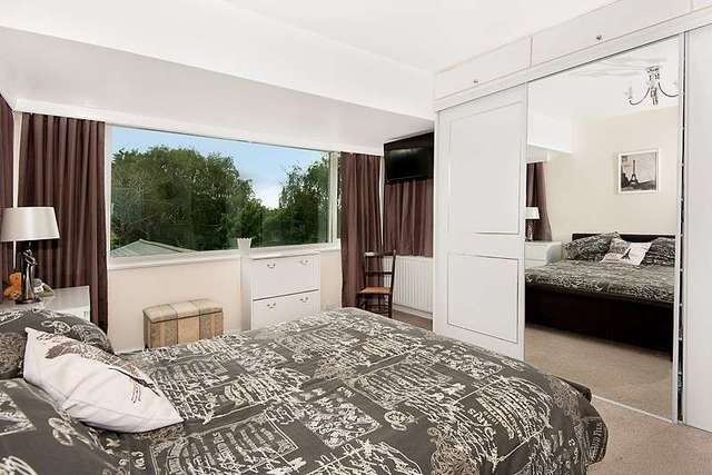  Image of 5 bedroom Detached house for sale in Minnis Road Birchington CT7 at Birchington, CT7 9NY