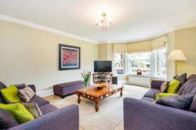  Image of 4 bedroom Detached house for sale in Montgomerie Drive Stewarton Kilmarnock KA3 at Stewarton Kilmarnock Stewarton, KA3 3AP