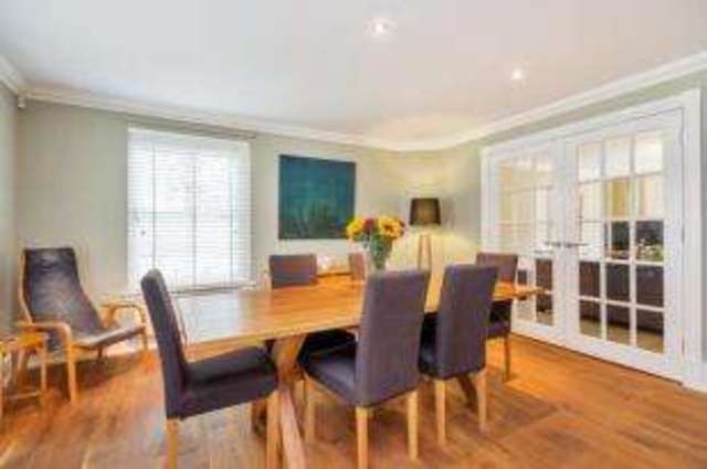  Image of 4 bedroom Detached house for sale in Montgomerie Drive Stewarton Kilmarnock KA3 at Stewarton Kilmarnock Stewarton, KA3 3AP