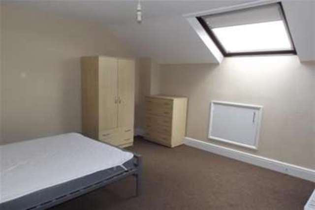  Image of 3 bedroom Detached house to rent in Montpelier Road Nottingham NG7 at Nottingham, NG7 2JY