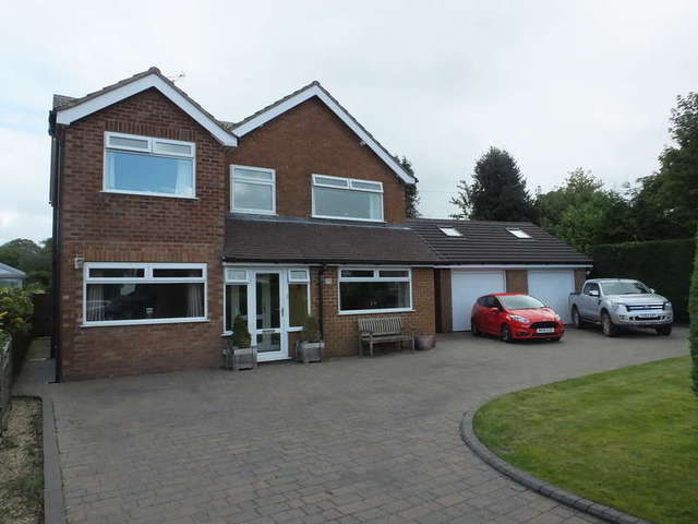  Image of 5 bedroom Detached house for sale in Mount Pleasant Road Davenham Northwich CW9 at Davenham Northwich Davenham, CW9 8JH