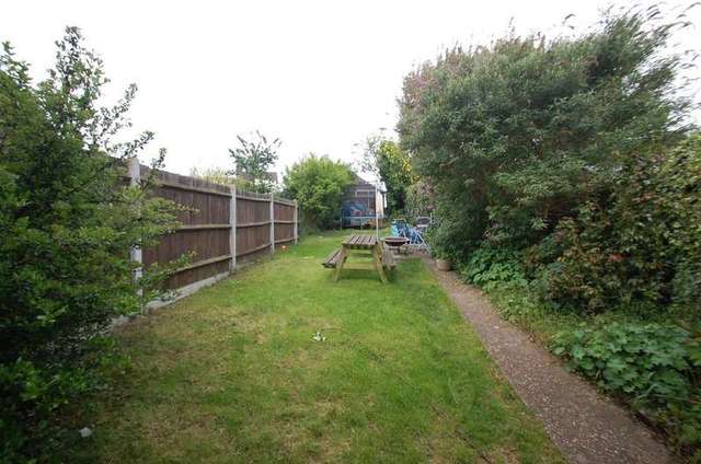  Image of 3 bedroom Terraced house for sale in Oliver Road Hemel Hempstead HP3 at Nash Mills Hemel Hempstead Hertfordshire, HP3 9PY