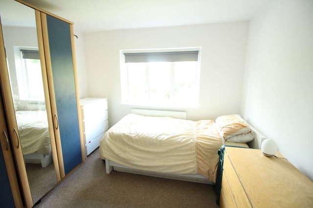  Image of 3 bedroom Terraced house for sale in Oliver Road Hemel Hempstead HP3 at Nash Mills Hemel Hempstead Hertfordshire, HP3 9PY